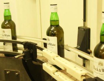 Industrie: 2200 bouteilles de whisky par heure pour Guinness-Cameroun