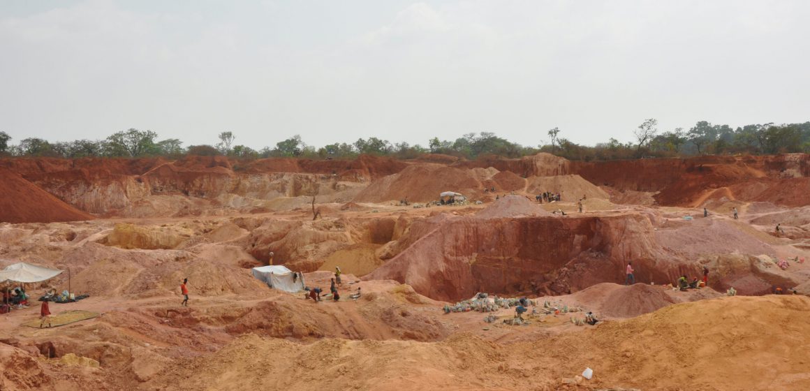 AFRIQUE CENTRALE – EXPLOITATION MINIÈRE : LE COLTAN NOUVEAU TRÉSOR DU SOUS-SOL .     